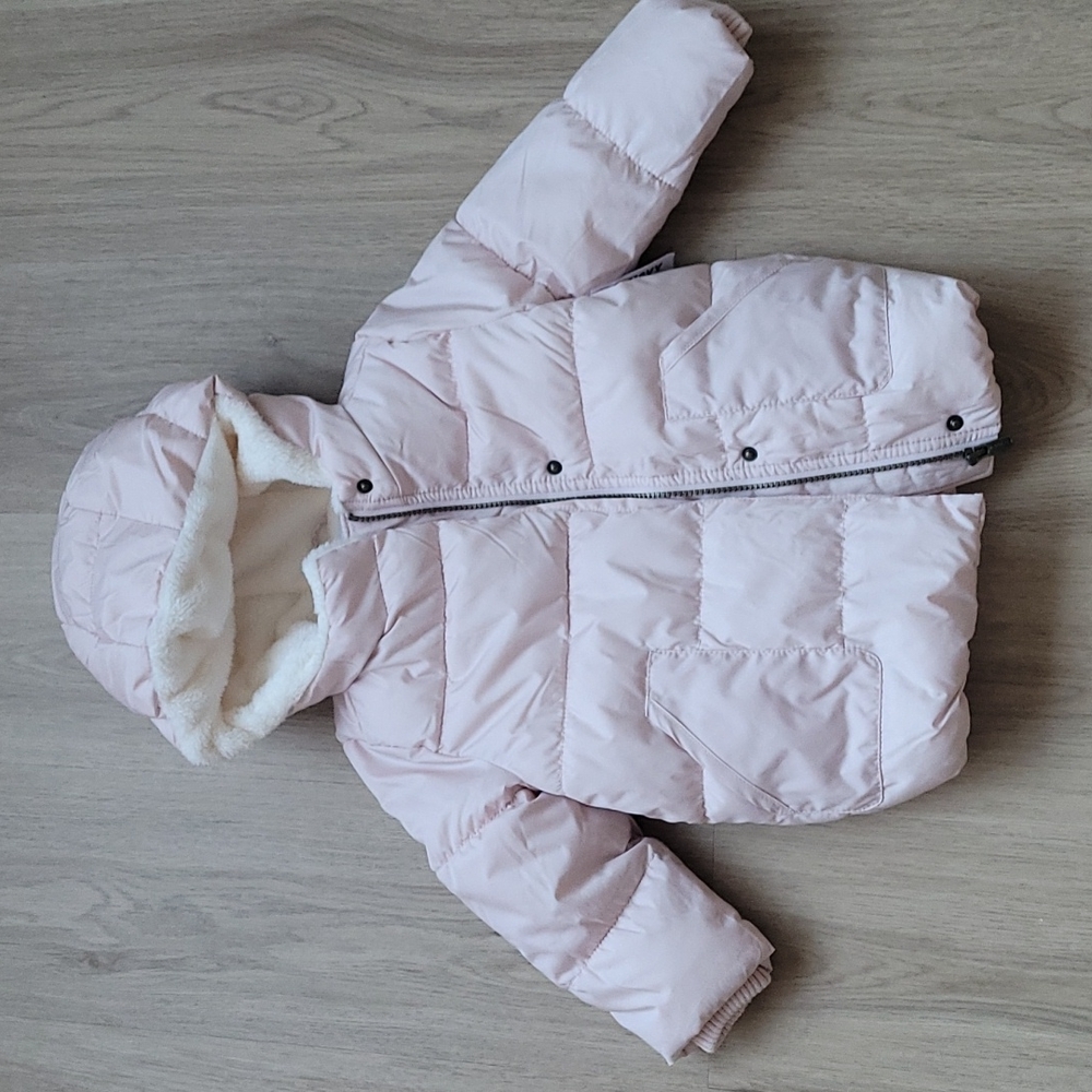 Old Navy 2T Girls Puffer Coat